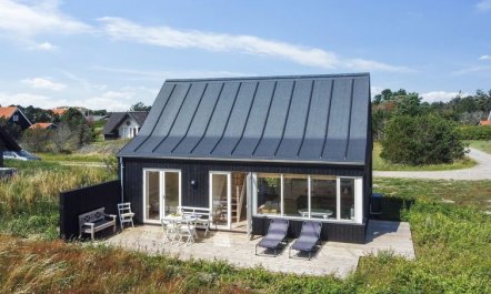 'Helga' - 800m from the sea