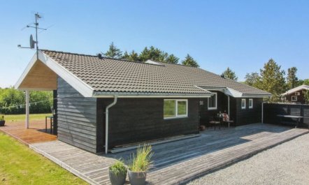 'Hampus' - 500m from the sea 2