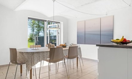 'Ilsebeth' - 400m from the sea 2