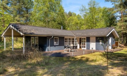 'Eikka' - 1km from the sea