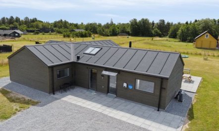 'Henke' - 475m from the sea 4