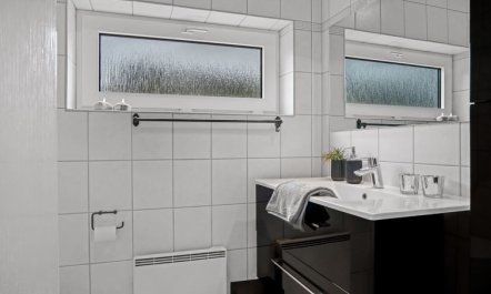 'Birla' - 900m from the sea 3