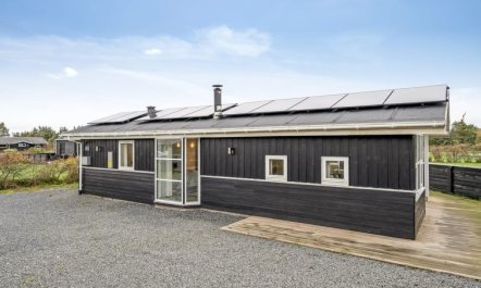 'Dagmar' - 500m from the sea 3