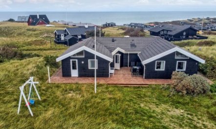 'Dorit' - 100m from the sea