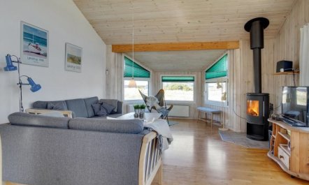 'Zafirka' - 364m from the sea 2