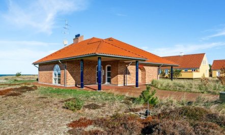 'Solvej' - 120m from the sea