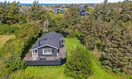 'Tuke' - 400m from the sea 6