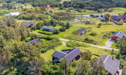 'Tuke' - 400m from the sea 1