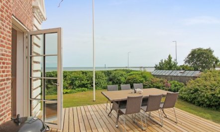 'Kosara' - 50m from the sea 2