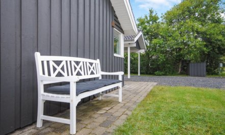 'Evelina' - 150m to the fjord 2