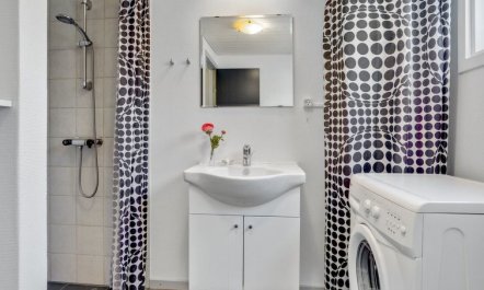 'Agneta' - 750m from the sea 7