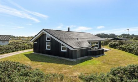 'Lex' - 150m from the sea 3