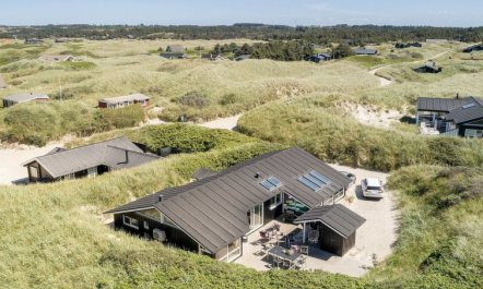 'Erma' - 125m from the sea 2