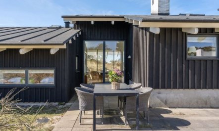 'Annrike' - 400m from the sea 6