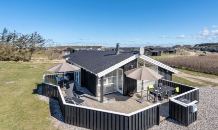 'Galatia' - 500m from the sea