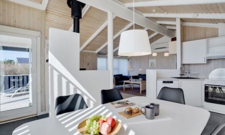 'Galatia' - 500m from the sea 5