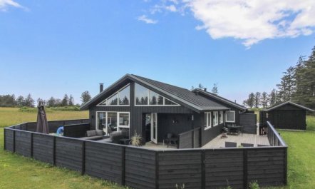 'Minna' - 975m from the sea 3