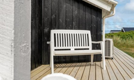 'Fanni' - 460m from the sea 7