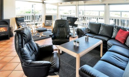 'Elvie' - 200m from the sea 2