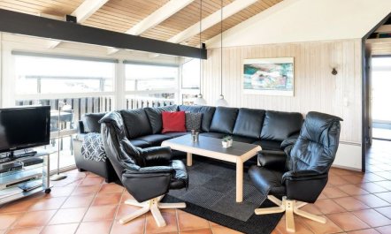 'Elvie' - 200m from the sea 5