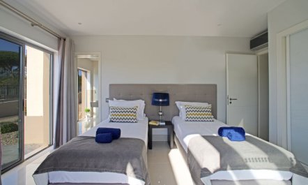 Pine Hills Safira Apartment 4 4