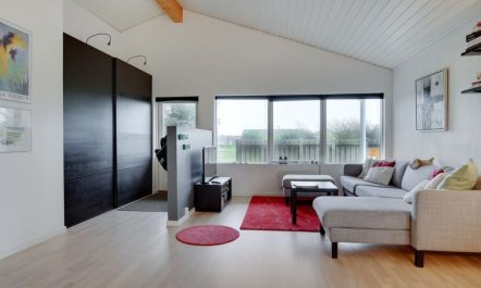 'Aarthi' - 637m from the sea 5