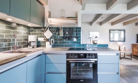 Kleine Reetdachkate 2