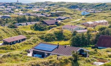 'Naema' - 400m from the sea 3