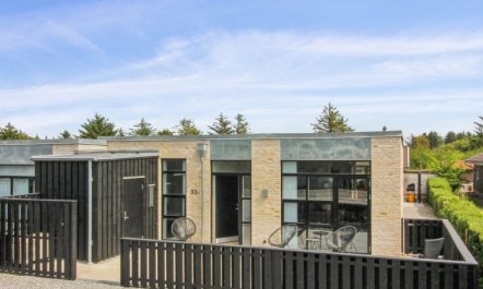 'Laulu' - 2km from the sea