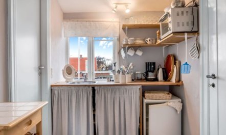 'Tryggi' - 300m from the sea 7