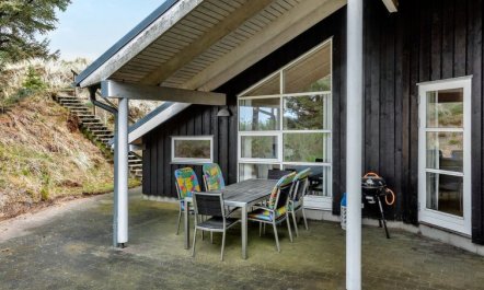 'Hilke' - 850m from the sea 2