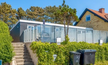 'Sibyll' - 2km from the sea