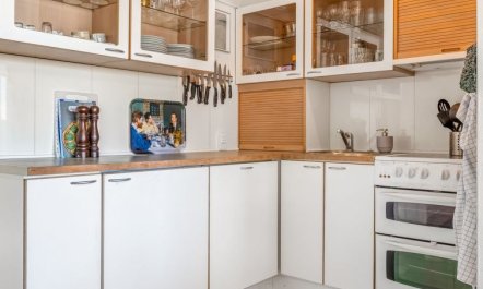 'Sibyll' - 2km from the sea 1