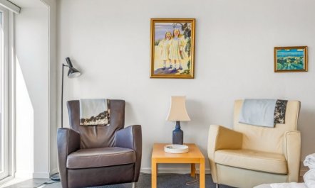 'Sibyll' - 2km from the sea 3