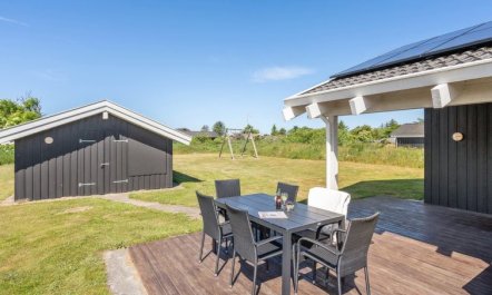 'Serine' - 800m from the sea 7