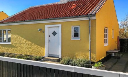 'Fulla' - 1.1km from the sea 5