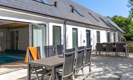 'Thilo' - 2.3km from the sea 6