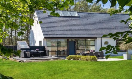 'Thilo' - 2.3km from the sea 2