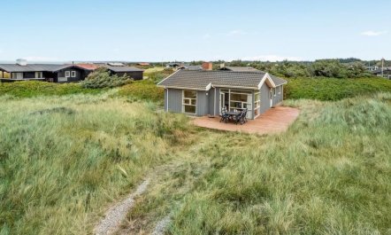 'Gilbert' - 96m from the sea 5