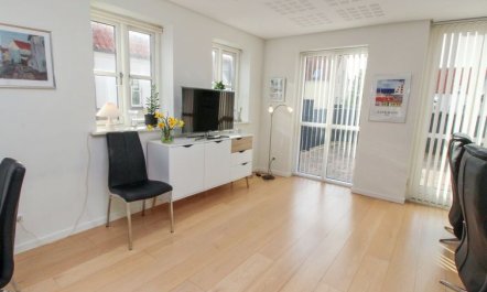 'Gisken' - 600m from the sea 1