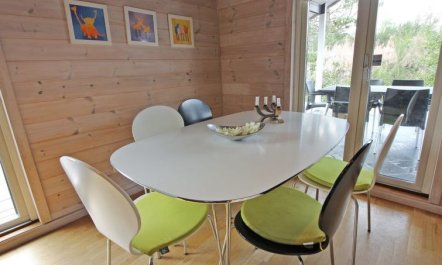 'Lewe' - 150m from the sea 2