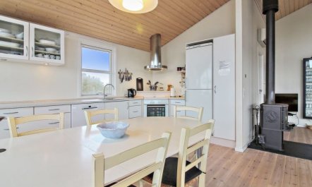 'Florida' - 100m from the sea 2