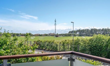 'Kurt' - 600m from the sea 5