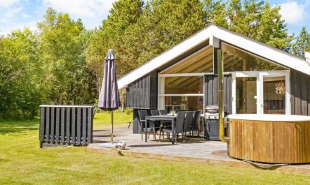 'Amundi' - 500m from the sea 7