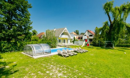 Sapphire Holiday Home 2 2