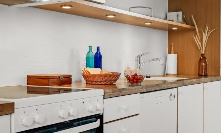 'Elmo' - 300m from the sea 4