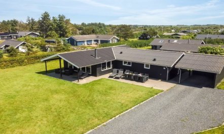 'Susan' - 600m from the sea