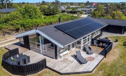 'Elvan' - 450m from the sea