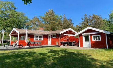 'Barthi' - 1.6km from the sea