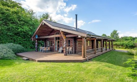 'Stamen' - 200m from the sea